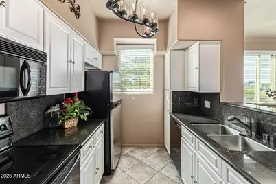 425 W Rio Salado Parkway #101, Tempe, AZ 85281 - Photo 10