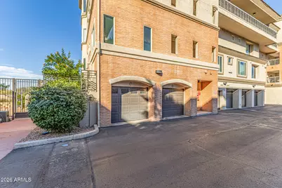 425 W Rio Salado Parkway #101, Tempe, AZ 85281 - Photo 2