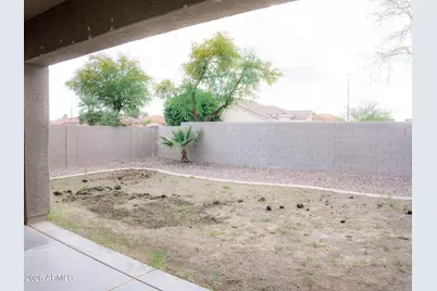 22074 N 104th Lane, Peoria, AZ 85383 - Photo 10