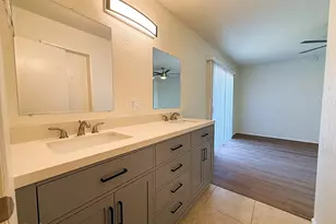 3630 E Beverly Ln, Phoenix, AZ 85032 - Photo 16