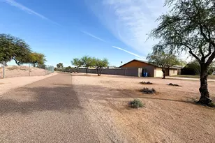 3630 E Beverly Ln, Phoenix, AZ 85032 - Photo 32