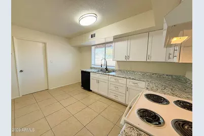 3630 E Beverly Lane, Phoenix, AZ 85032 - Photo 6