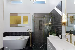 3034 E Stella Ln, Phoenix, AZ 85016 - Photo 4