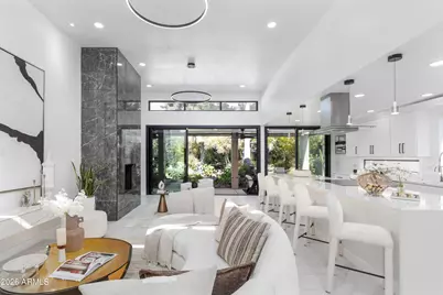 3034 E Stella Lane, Phoenix, AZ 85016 - Photo 4