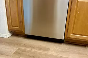 1880 E Morten Ave, Phoenix, AZ 85020 - Photo 2