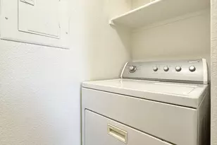 1880 E Morten Ave, Phoenix, AZ 85020 - Photo 6