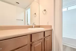 1880 E Morten Ave, Phoenix, AZ 85020 - Photo 10