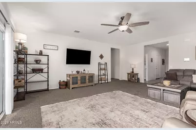 1015 W Descanso Canyon Drive, Casa Grande, AZ 85122 - Photo 6