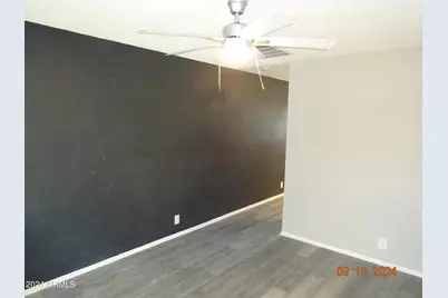 341 E Vogel Avenue #2, Phoenix, AZ 85020 - Photo 4