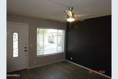 341 E Vogel Avenue #2, Phoenix, AZ 85020 - Photo 6