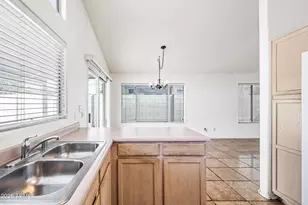 3930 E Wescott Dr, Phoenix, AZ 85050 - Photo 8