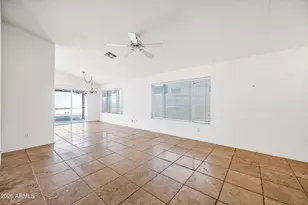 3930 E Wescott Dr, Phoenix, AZ 85050 - Photo 4