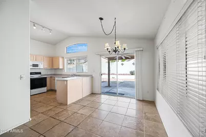 3930 E Wescott Drive, Phoenix, AZ 85050 - Photo 6