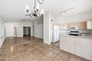 3930 E Wescott Dr, Phoenix, AZ 85050 - Photo 8