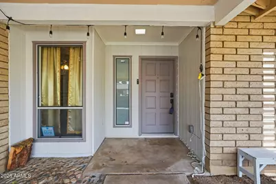 5020 W Royal Palm Road, Glendale, AZ 85302 - Photo 1