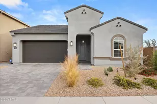 5954 E Cat Balue Dr, Phoenix, AZ 85054 - Photo 2