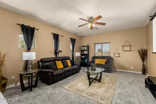 45121 W Alamendras St, Maricopa, AZ 85139 - Photo 18