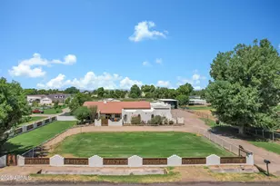 21230 S 156th St, Gilbert, AZ 85298 - Photo 1