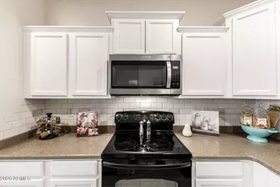 8205 S 23rd Place, Phoenix, AZ 85042 - Photo 16