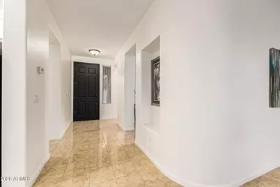 8205 S 23rd Place, Phoenix, AZ 85042 - Photo 6