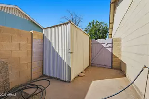 953 E Hackamore St, Mesa, AZ 85203 - Photo 44