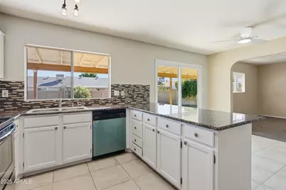 953 E Hackamore Street, Mesa, AZ 85203 - Photo 12