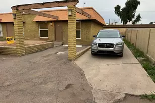 2333 W Glenrosa Ave, Phoenix, AZ 85015 - Photo 2