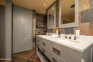 2201 N Central Ave, Phoenix, AZ 85004 - Photo 32