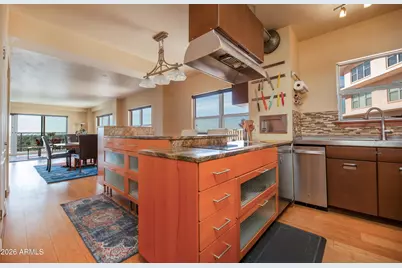 2201 N Central Avenue #9D, Phoenix, AZ 85004 - Photo 16