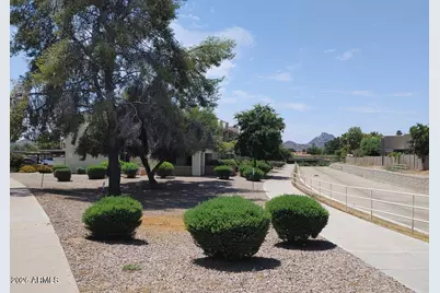 4019 E Charter Oak Road, Phoenix, AZ 85032 - Photo 20