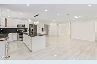 1212 E McLellan Boulevard, Phoenix, AZ 85014 - Photo 16