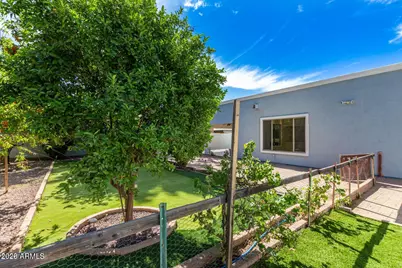 1212 E McLellan Boulevard, Phoenix, AZ 85014 - Photo 28