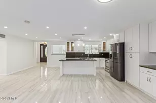 1212 E McLellan Blvd, Phoenix, AZ 85014 - Photo 10