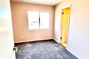 2235 E Victory Dr, Tempe, AZ 85288 - Photo 14