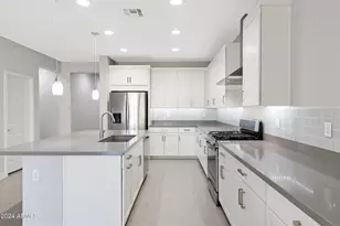 14396 W Wethersfield Rd, Surprise, AZ 85379 - Photo 10