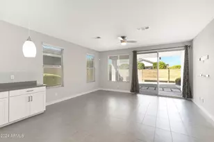 14396 W Wethersfield Rd, Surprise, AZ 85379 - Photo 12