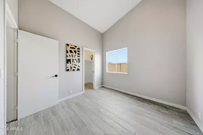 8008 W Krall Street, Glendale, AZ 85303 - Photo 14