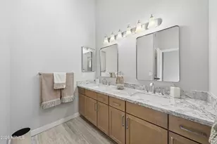 8008 W Krall St, Glendale, AZ 85303 - Photo 16