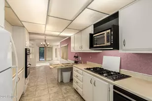 9229 E Olive Ln S, Sun Lakes, AZ 85248 - Photo 14