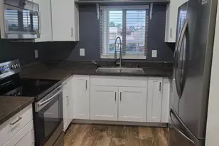 11026 N 28th Dr, Phoenix, AZ 85029 - Photo 4