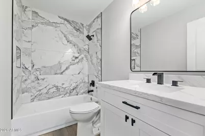 7922 W Clayton Drive, Phoenix, AZ 85033 - Photo 12