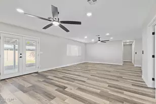 7922 W Clayton Dr, Phoenix, AZ 85033 - Photo 28