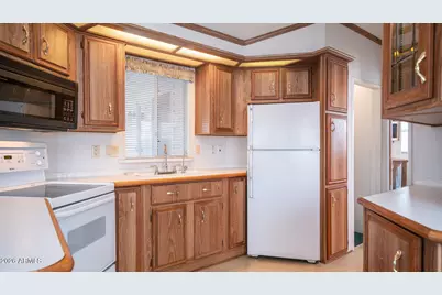 232 Aquamarine Drive #232, Apache Junction, AZ 85119 - Photo 14