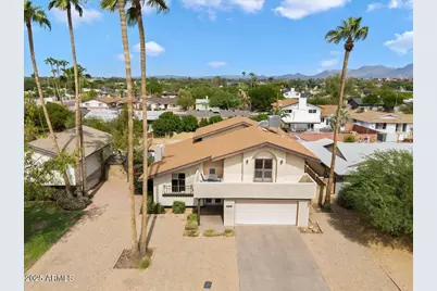 8414 E Stella Lane, Scottsdale, AZ 85250 - Photo 1