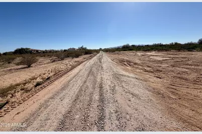 207Xx N 205th (503-47-132) Avenue #1.128 Acre, Wittmann, AZ 85361 - Photo 8