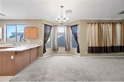 10870 W Chase Lane, Avondale, AZ 85323 - Photo 10