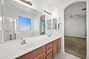 10870 W Chase Ln, Avondale, AZ 85323 - Photo 18