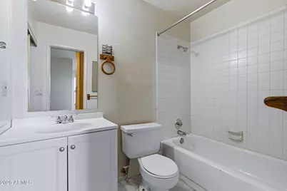 2206 W Beaubien Drive, Phoenix, AZ 85027 - Photo 28