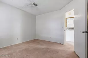 2206 W Beaubien Dr, Phoenix, AZ 85027 - Photo 30