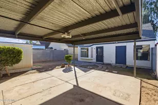 2206 W Beaubien Dr, Phoenix, AZ 85027 - Photo 38